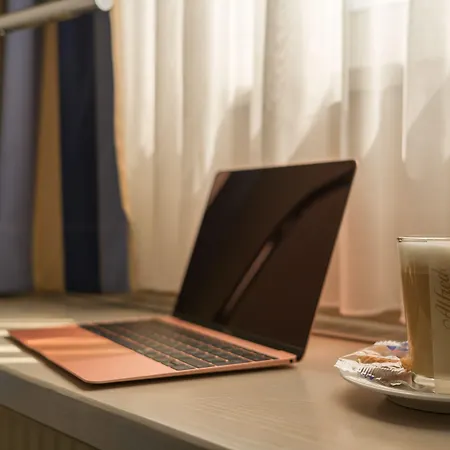 Novalis By Aurum Szálloda 4*