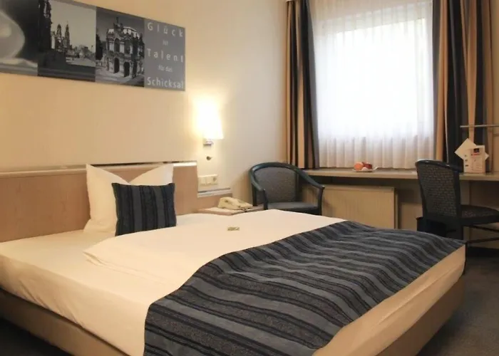 Novalis By Aurum Hotel 4*