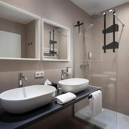 Novalis Hotel 3*
