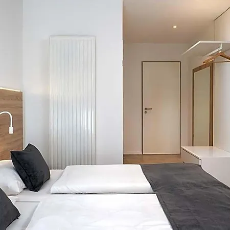Novalis By Aurum 4* دريسدن
