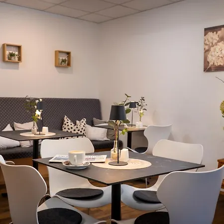 Hotel Novalis By Aurum 3*