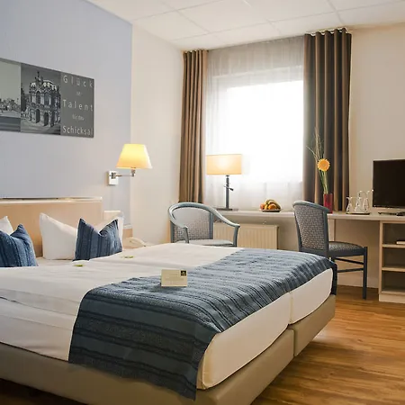 Novalis By Aurum 3* Dresden
