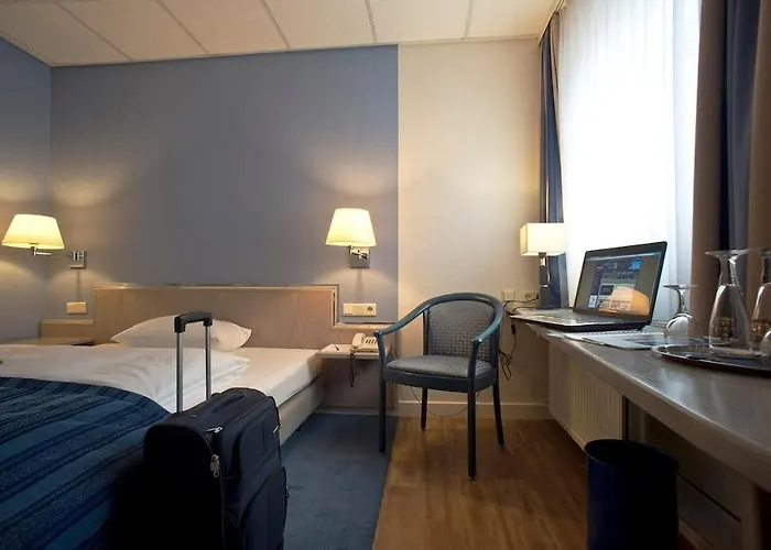 Hotell Novalis By Aurum 4*