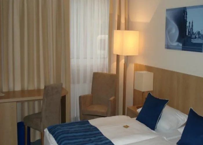 Hotell Novalis By Aurum 4*
